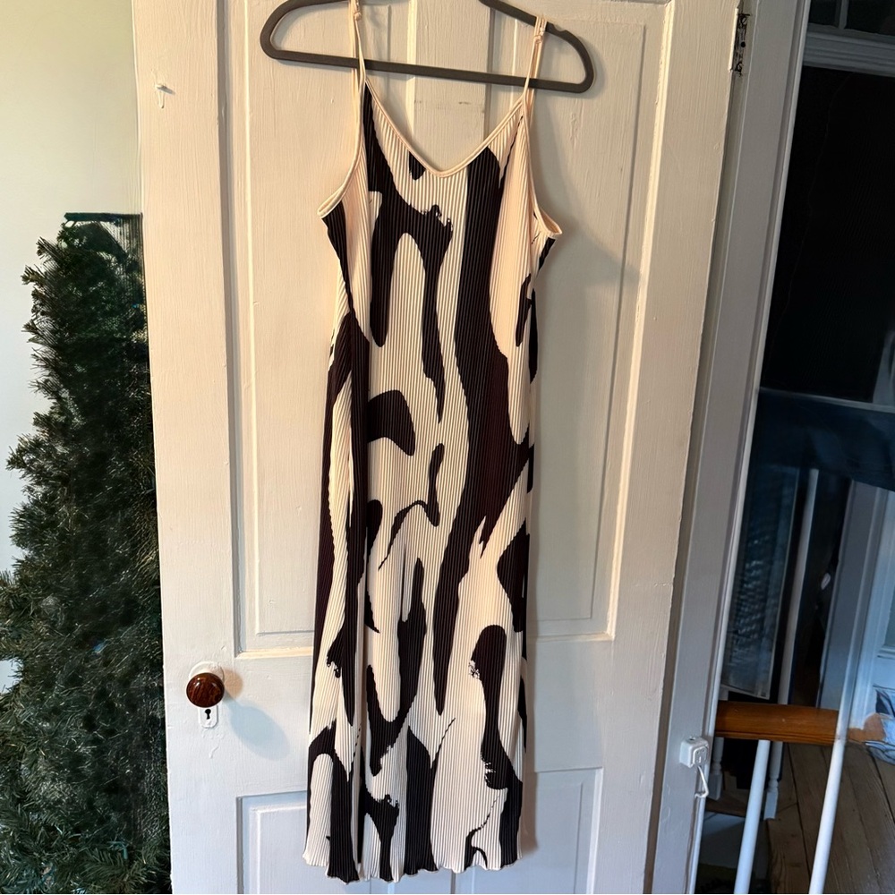 Graphic print cami dress